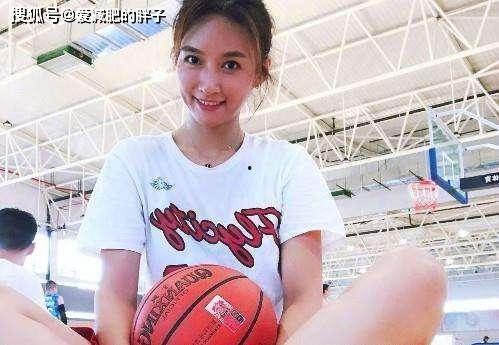 女明星篮球,女明星们的篮球魅力展现  第1张